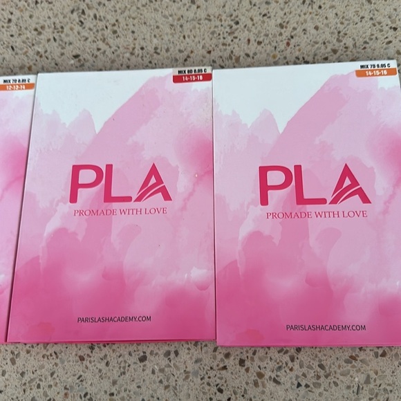 Paris PLA Super Mink Eyelashes clusters Bundle - Picture 2 of 7